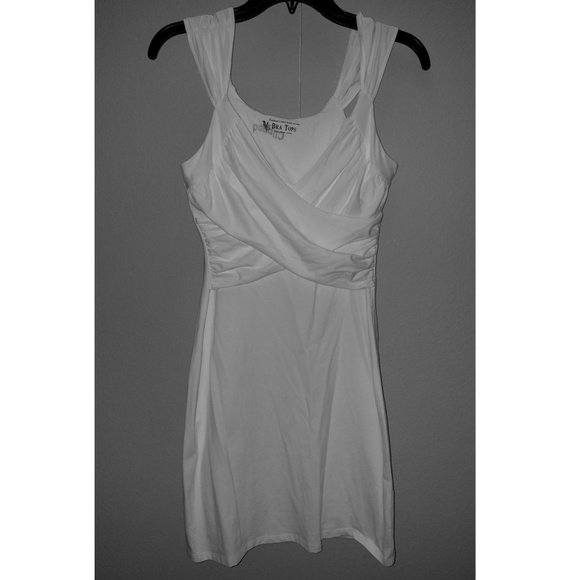 Dress - Picture 1 of 3